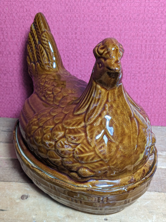 Vintage Brown Hen Egg Holder – Happy Catt