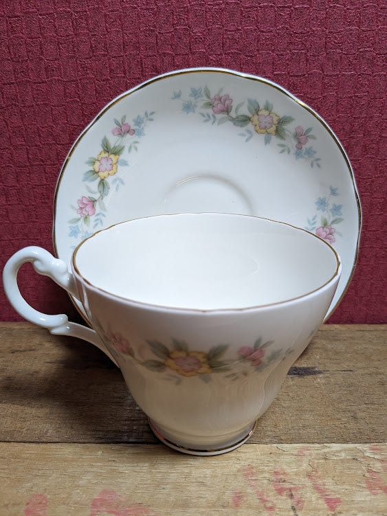 Royal stuart hotsell bone china