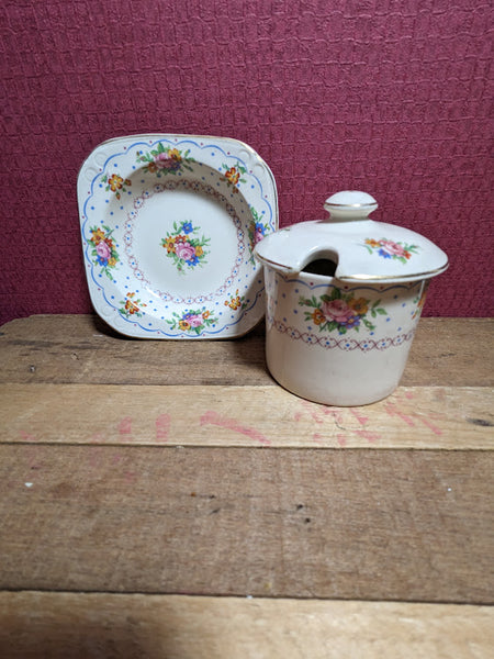 Preserve Jar with Lid and Stand