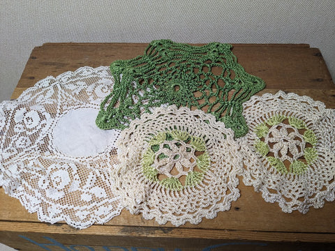 Vintage Lace Doilies x 8