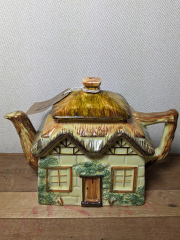 Keele St Pottery Cottage Teapot