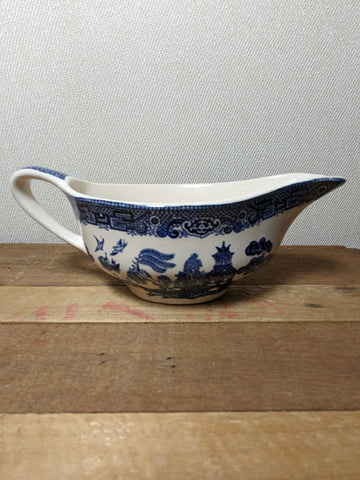 Vintage Willow Pattern Design Gravy Boat