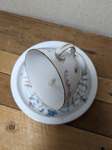 Tea Cup Bird Feeder (34)