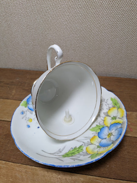 Tea Cup Bird Feeder (39)