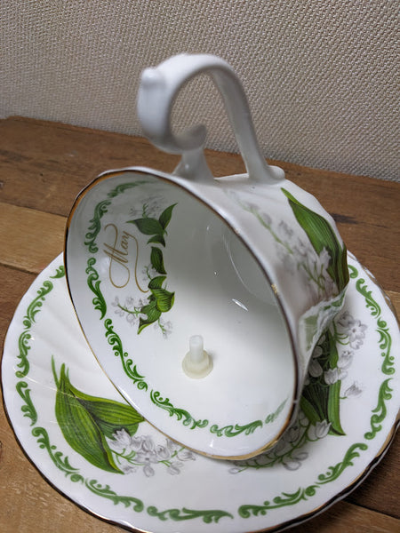 Tea Cup Bird Feeder (43)