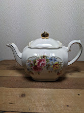 Vintage Sadler Teapot