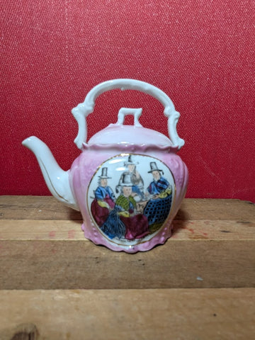 Welsh Ladies Teapot