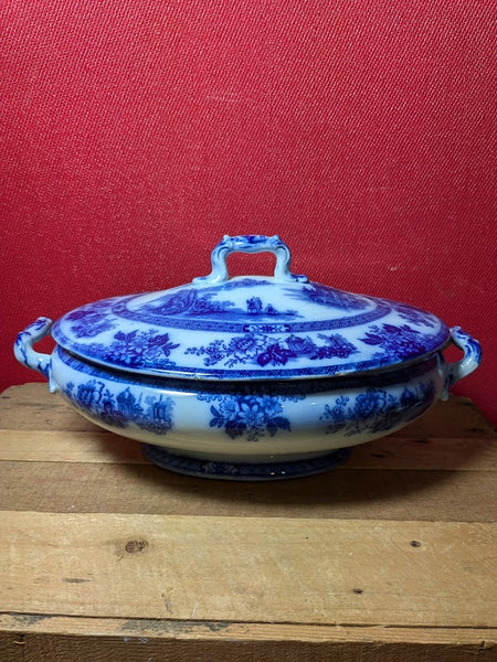 Doulton  Lidded Serving Dish