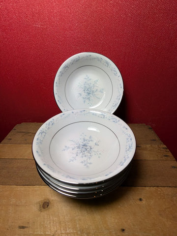Noritake Dishes x 6