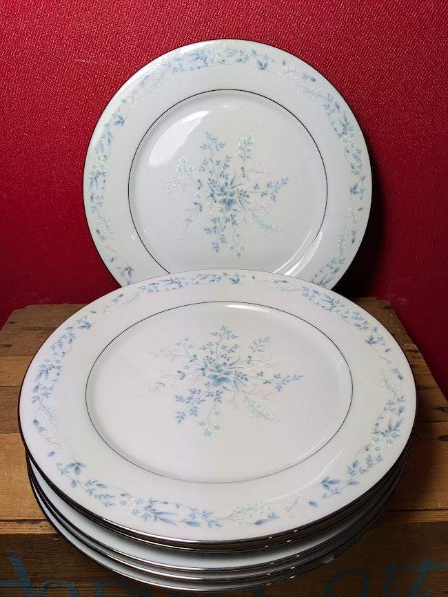 Noritake Dinner Plates x 5