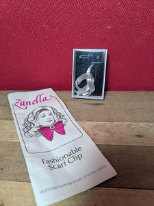 Zanella Fashionable Scarf Clip