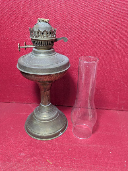 Double Wick Brass Coloured Oil Lamp