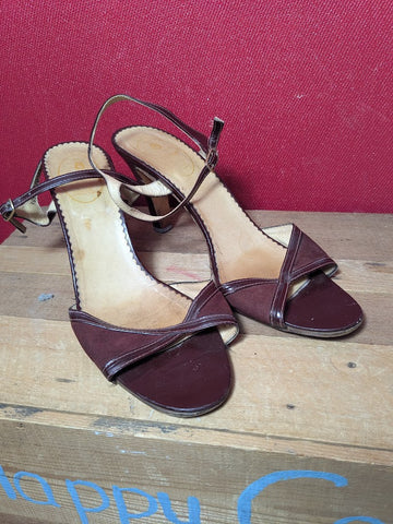 Vintage Marks and Spencer Burgandy Leather Shoes Size 8