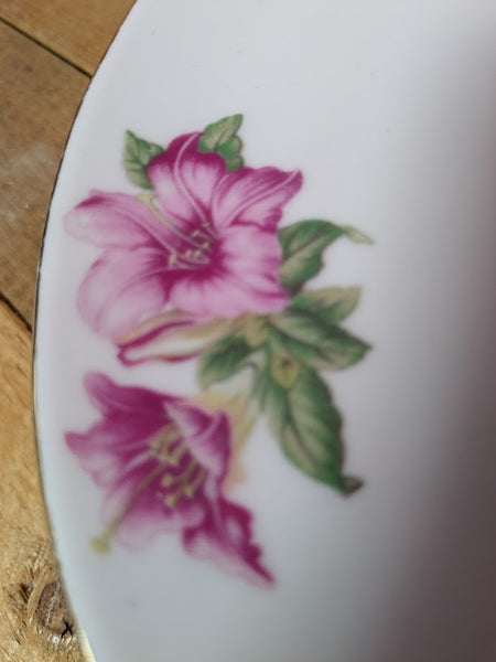 Vintage Side Plates With Lily Design x 6