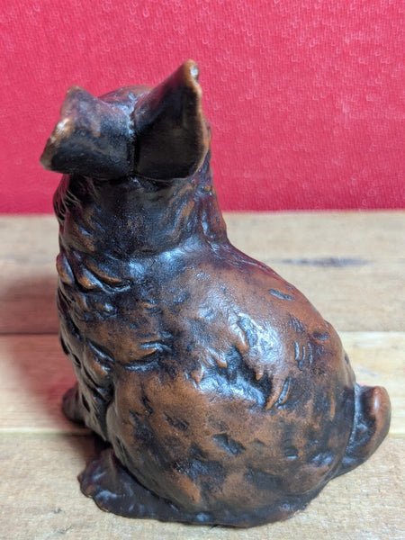 Resin Rabbit Figurine