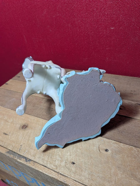 Art Deco Sitting Lady