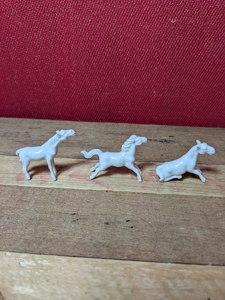Vintage Miniature White Horses x 4