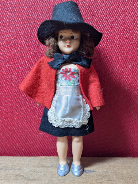 Vintage Collectable Welsh Girl Doll