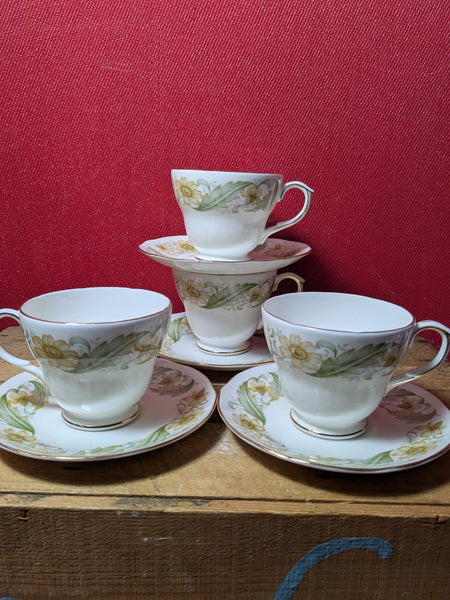 Vintage Tea Cups and Saucers x 4