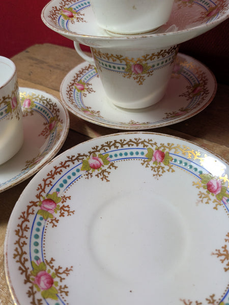 Vintage Tea Cups and Saucers x 4