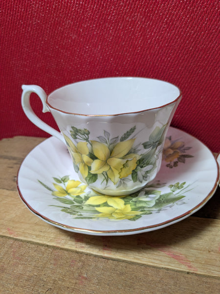 Vintage Tea Cups and Saucers x 2