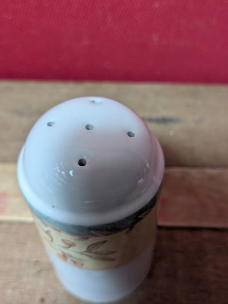 British Home Stores Salt or Pepper Shaker