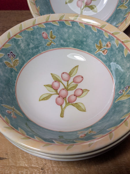 British Home Stores Dishes x 4