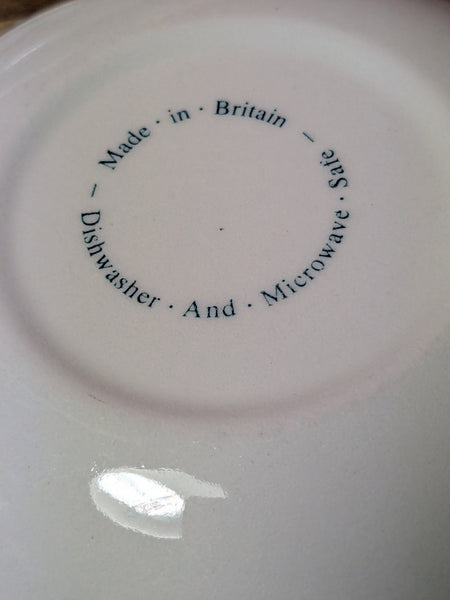 British Home Stores Dishes x 4
