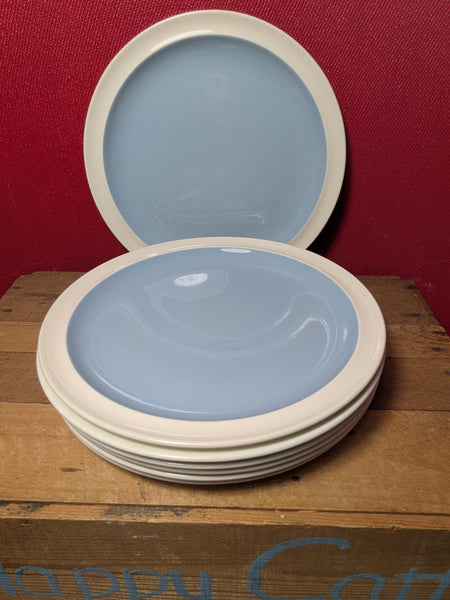 Wedgwood Summer Skies Dinner Plates x 7