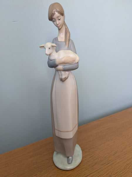 Lladro Girl With Lamb