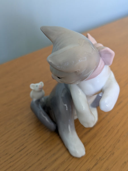 Lladro Cat and Mouse