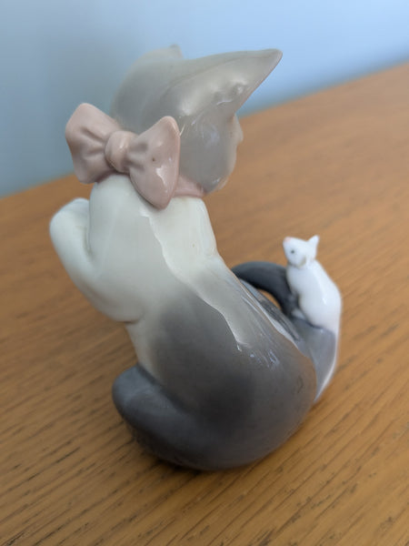 Lladro Cat and Mouse