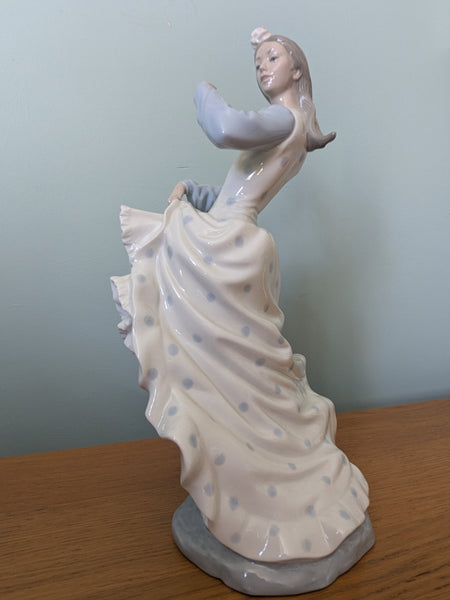 Lladro Gypsy Dancer