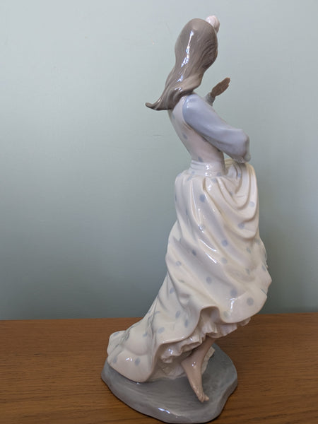 Lladro Gypsy Dancer