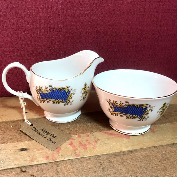 Gainsborough Sugar Bowl and Milk Jug Set