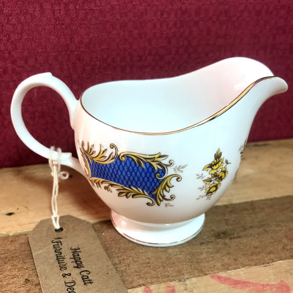 Gainsborough Sugar Bowl and Milk Jug Set