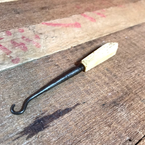 Vintage Button Hook