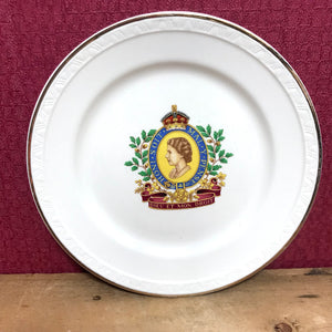 Queen Elizabeth Decorative Plate