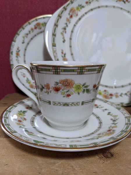 Royal Doulton Retro Tea Set Mosaic Garden