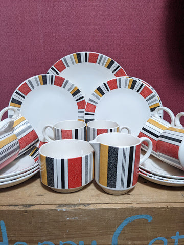 Retro Regency Tea Set