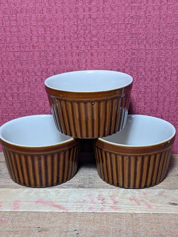 Classic Brown Ramekins x 3