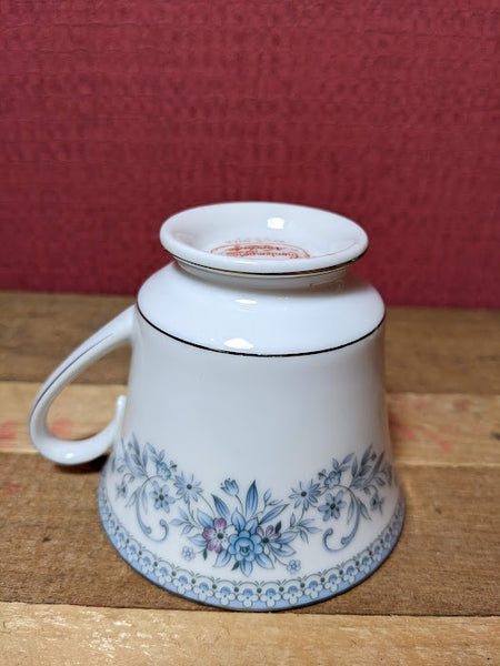 Contemporary Fine China Noritake Blue Hill